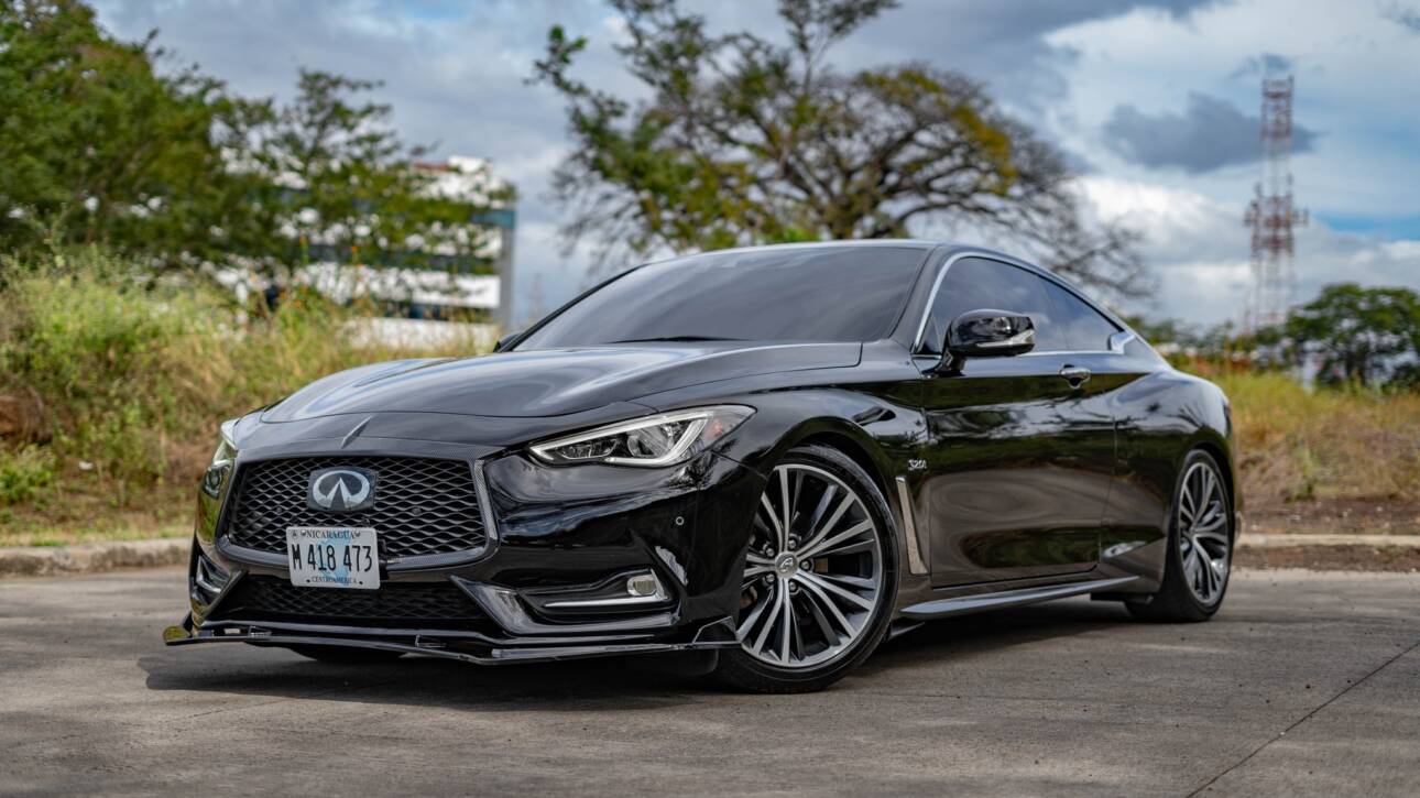 Infiniti Q60S 2017